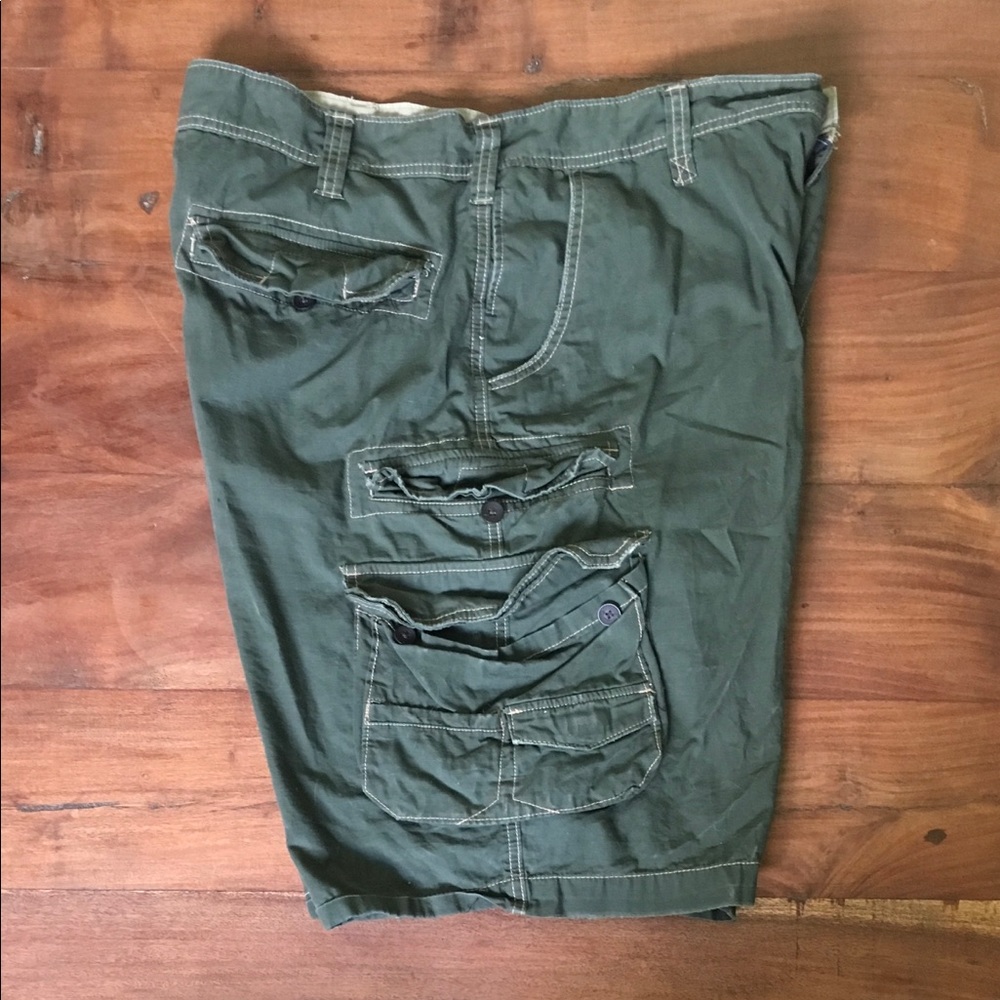 Army Green Cotton Cargo Shorts